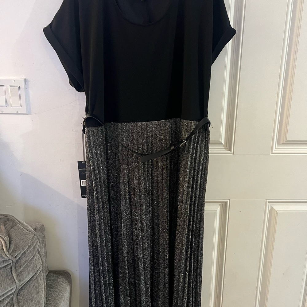 Elegant Black and Gray Women's Dress